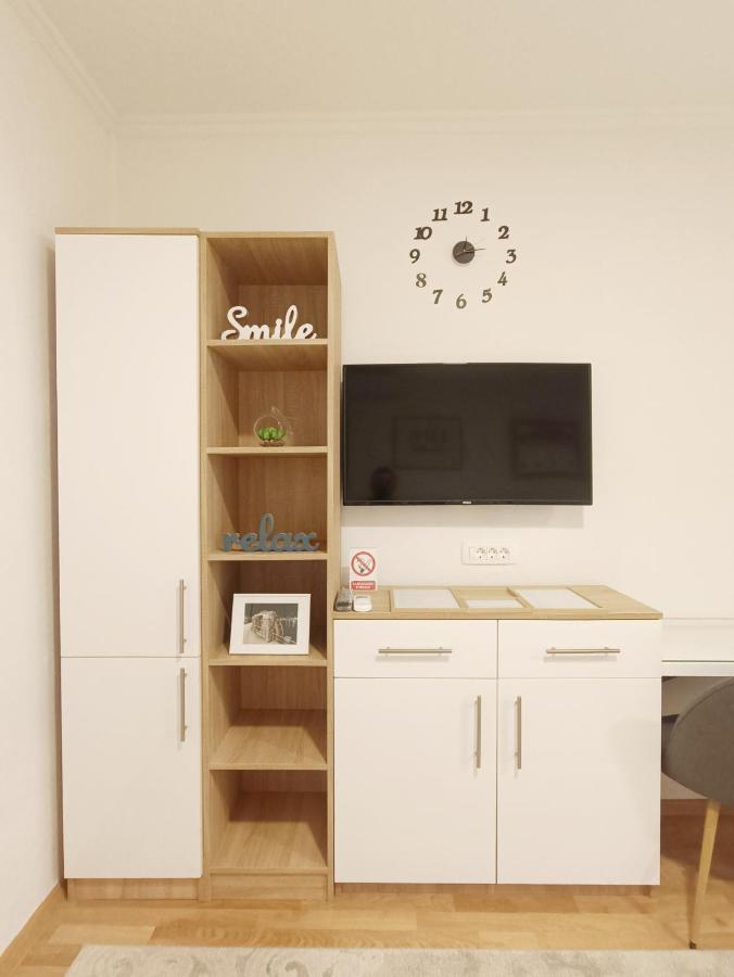 Apartment Sunset I トレビニエ エクステリア 写真